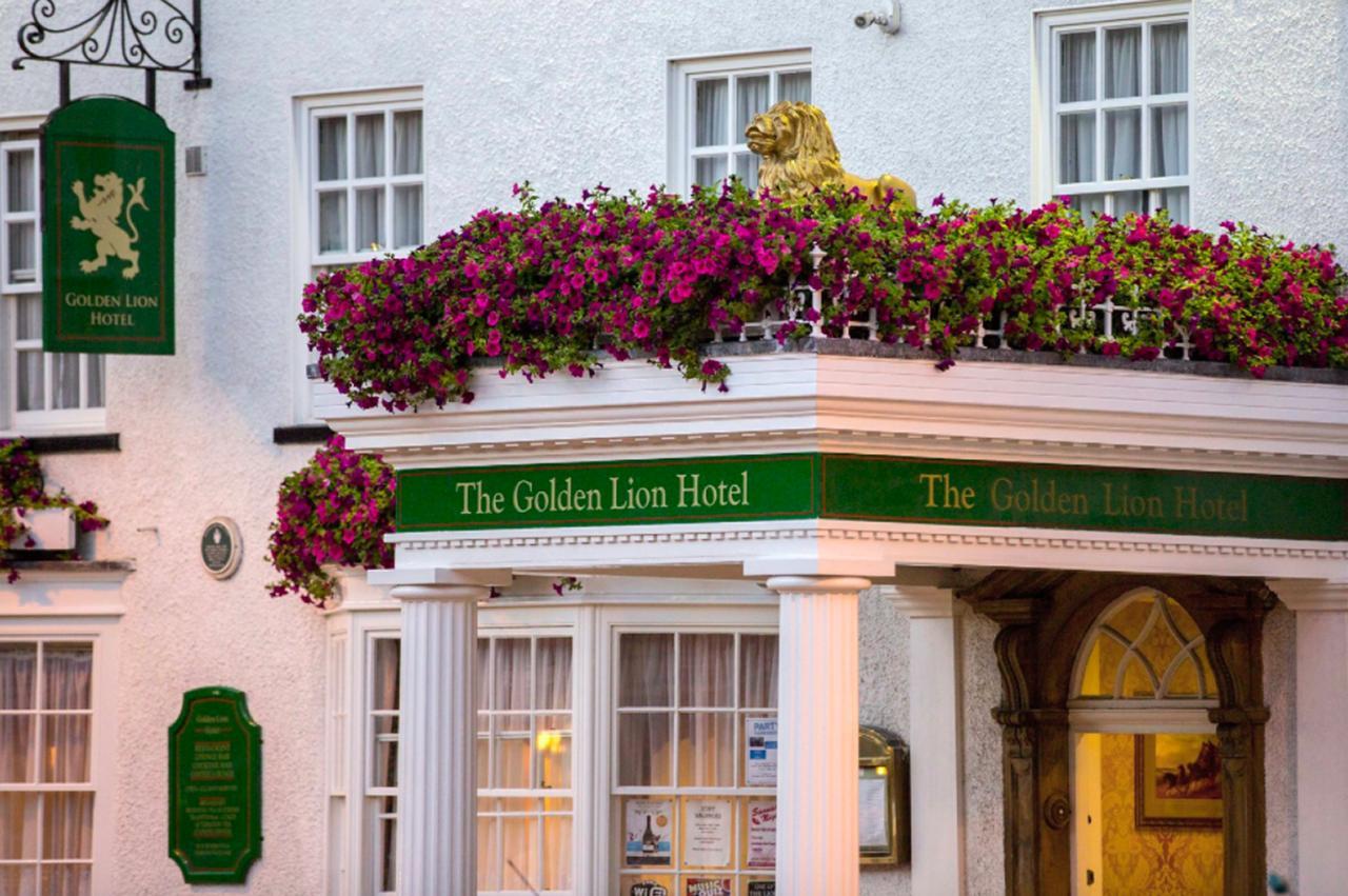 נורת'אלרטון The Golden Lion Hotel מראה חיצוני תמונה